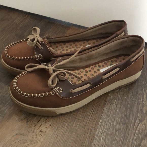 Airwalk Shoes - Brown Airwalk Boat shoes